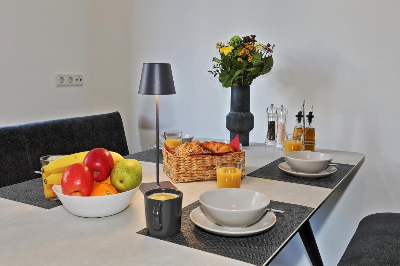 Modernes Apartment Mit Garage & Ps4 Von Stay Your Way Essen Exteriör bild