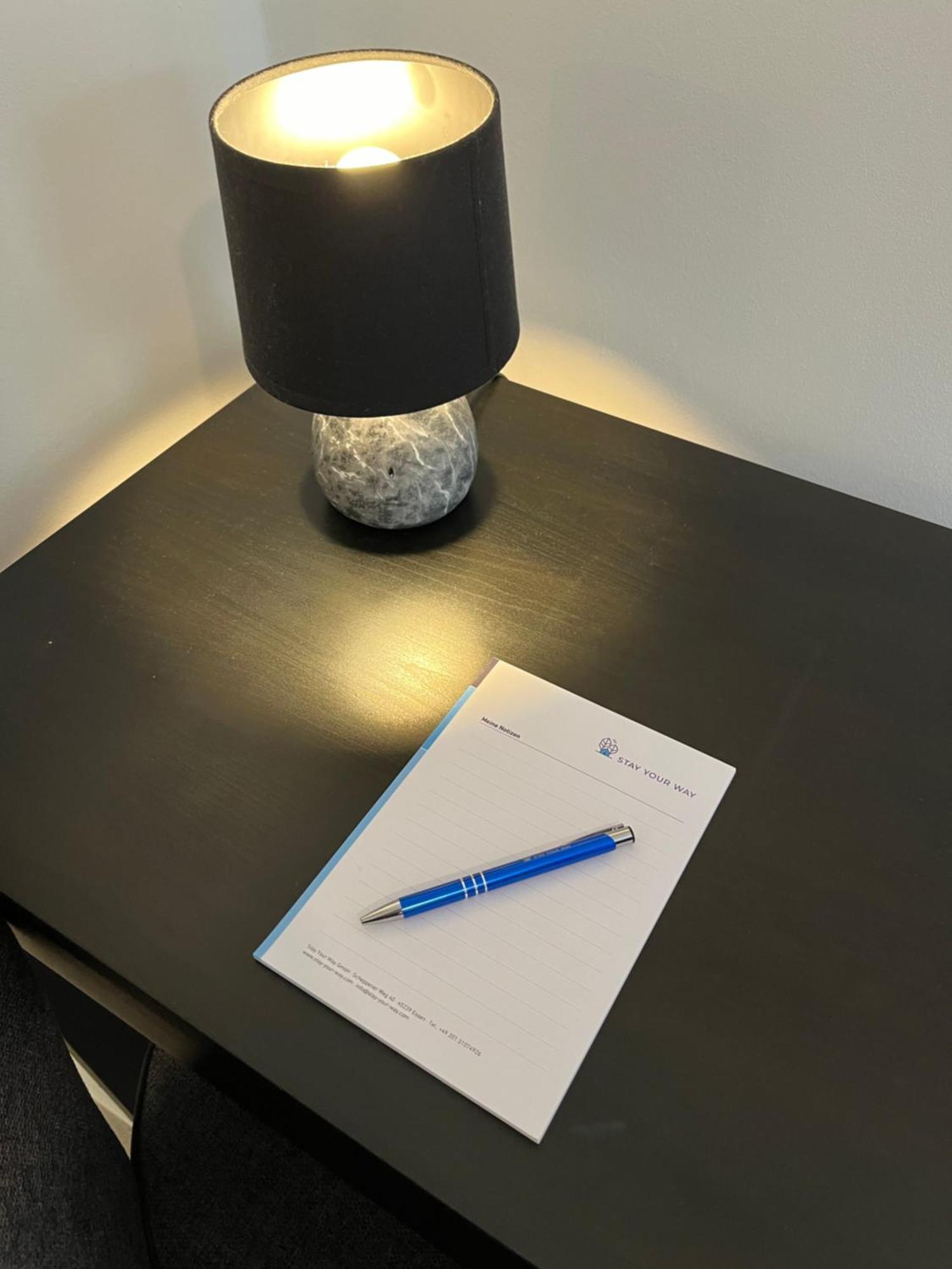 Modernes Apartment Mit Garage & Ps4 Von Stay Your Way Essen Exteriör bild